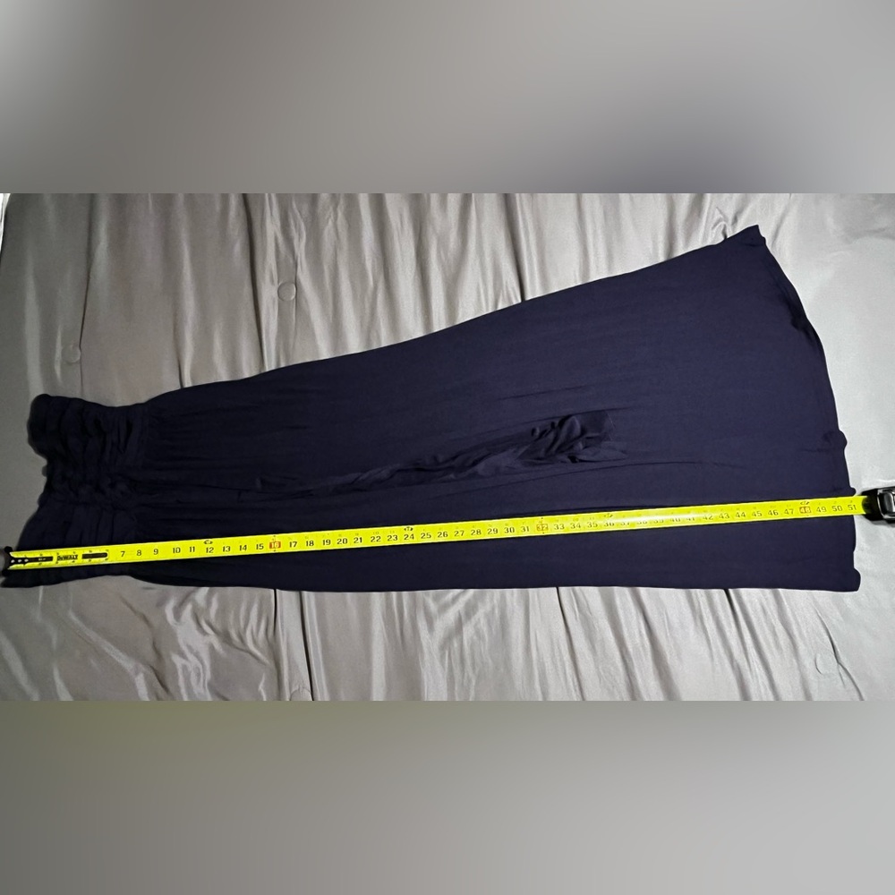 🌹 Navy strapless maxi dress with ruched detail jersey material size small - Picture 13 of 13